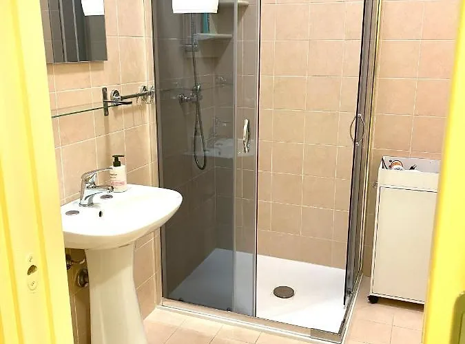 Madre Santina Albergue *