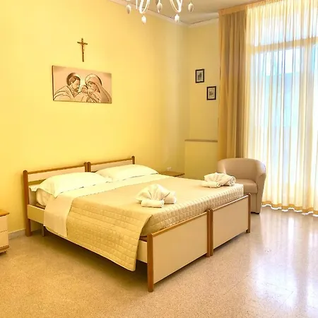 Ostello Madre Santina Lecce