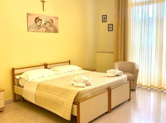 Vandrerhjem Madre Santina Lecce